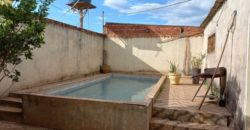 Casa com Piscina Lote com 200 Metros