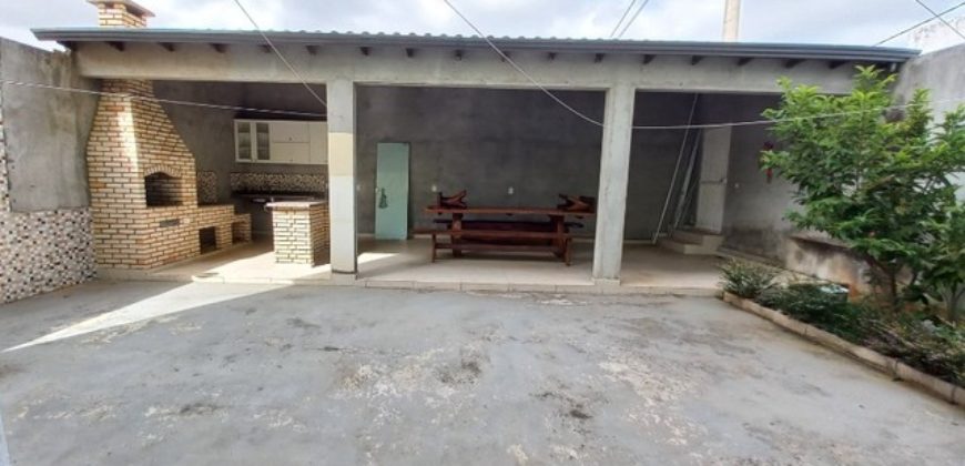 Excelente Sobrado de Esquina, Condomínio Quintas dos Ipês