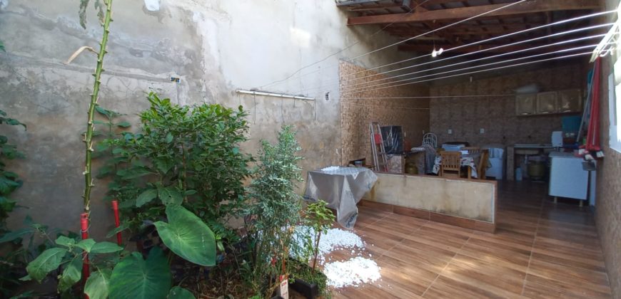 Maravilhosa Casa com Fino Acabamento, 3 Quartos, Condomínio Quintas do Ipês