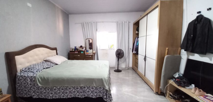 Excelente Casa com 3 Quartos, Suíte, B. Morro da Cruz, São Sebastião/DF.