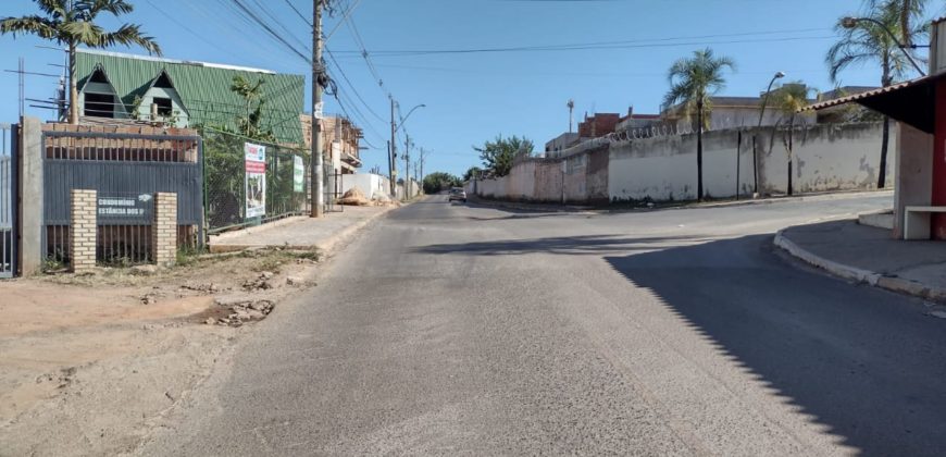 Excelente Lote, Plano, com 620 metros, Condomínio Estancia dos Ipés