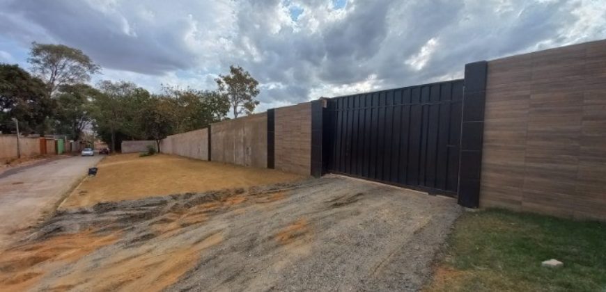 Lote Murado, Condomínio Del Ouro