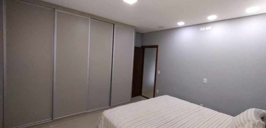 Excelente Casa com 3 Quartos, Condomínio Estancia Quintas da Alvorada