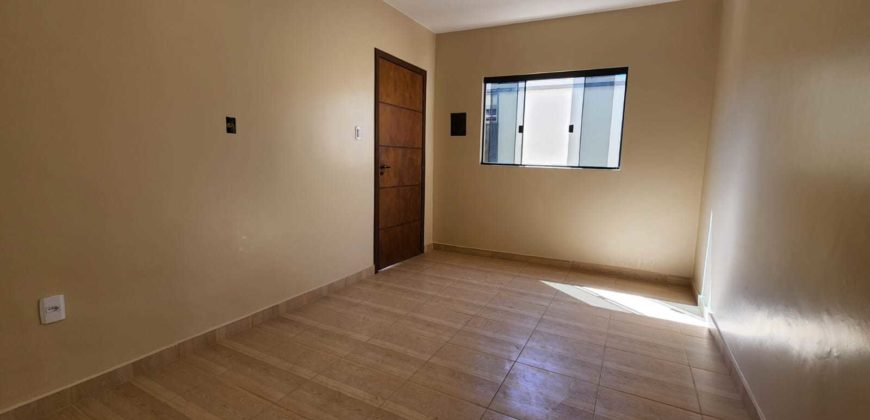 Excelente Casa com 3 Quartos, sendo suíte, Toda na Laje, Localizada no Setor Tradicional, Brasília /DF.