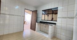 Excelente Casa com 3 Quartos, sendo suíte, Toda na Laje, Localizada no Setor Tradicional, Brasília /DF.