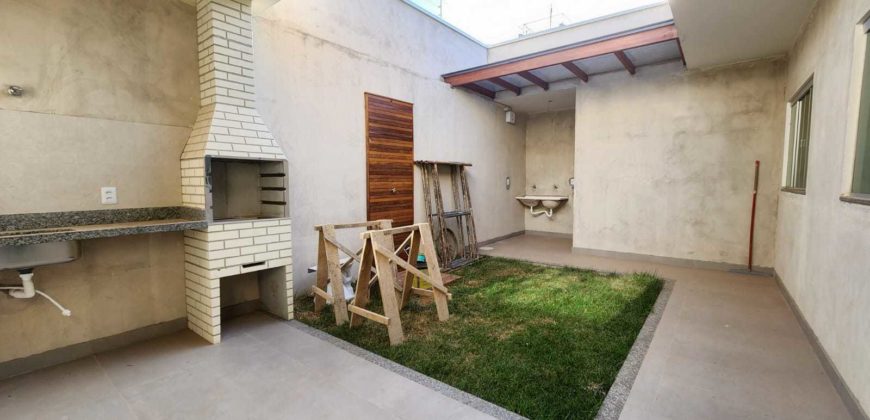 Excelente Casa com 3 Quartos, Suite, Nova, Moderna, Bairro Residencial Oeste em São Sebastião/DF.