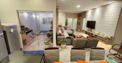 Excelente Casa com 3 Quartos, Suítes, Piscina de Hidro, Armários Planejados, Para pessoas Exigentes, localizada no Bairro Morro da Cruz, em São Sebastião/DF. – Aceita Troca