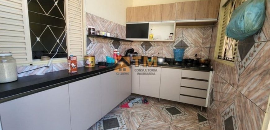 Oportunidade, Galpão mais uma Casa, lotão com 370 Metros, Bora Manso