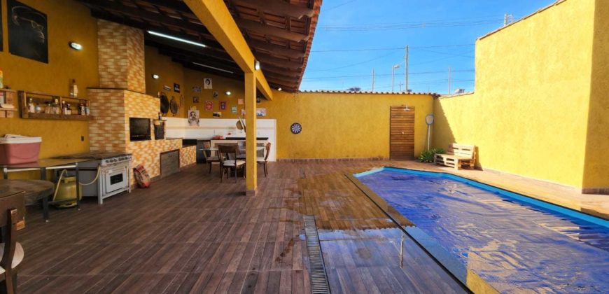 OPORTUNIDADE! LOTE com 400 Metros, Armários planejados, Área de Lazer com Piscina, Casa com Fino Acabamento, no Bairro Morro da Cruz, São Sebastião/DF. Perto da Escola Master