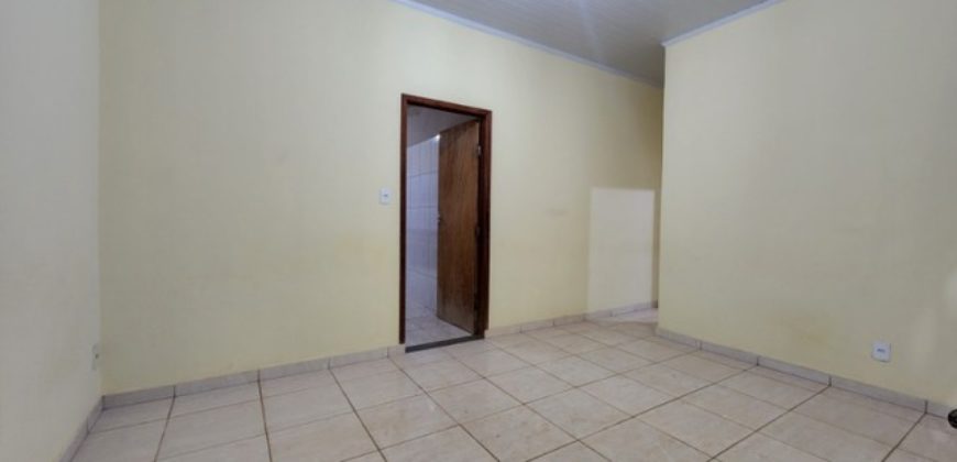 2 Casas no mesmo lote, no Residencial Oeste