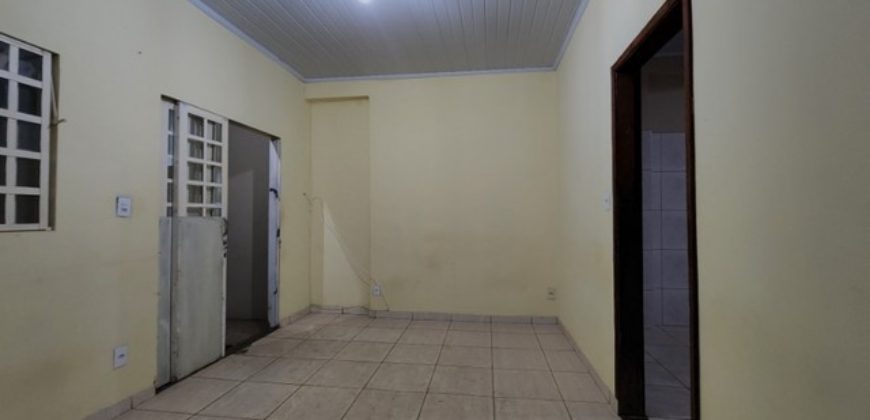 2 Casas no mesmo lote, no Residencial Oeste