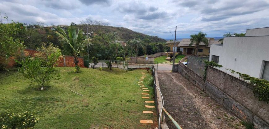 EXCELENTE SOBRADO COM VISTA LIVRE MARAVILHOSA, FACIL ACESSO, PERTO DA PORTARIA, DO CONDOMINIO OURO VERMELHO II, NO JARDIM BOTANICO DE BRASILIA! ACEITA TROCA