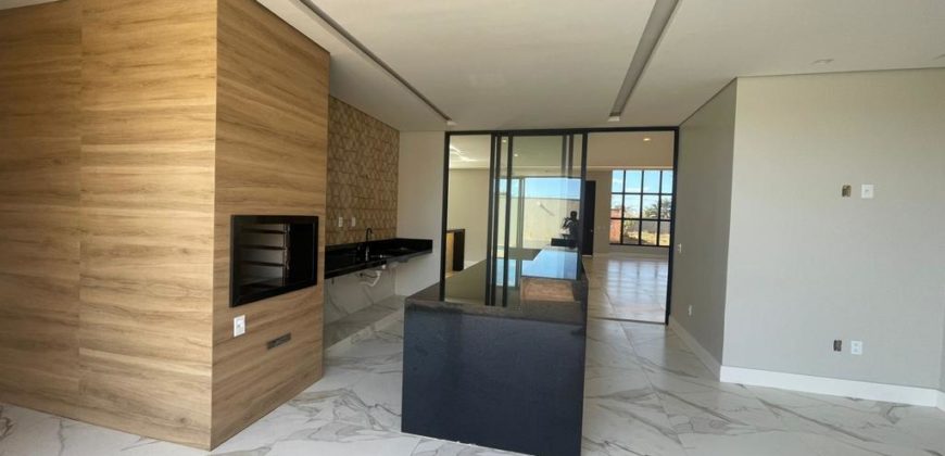 Casa Alto Padrão, Fino Acabamento, com 3 Suítes, sendo uma com closet, Piscina, Condomínio Estancia Quintas da Alvorada no Jardim Botânico Brasília /DF.