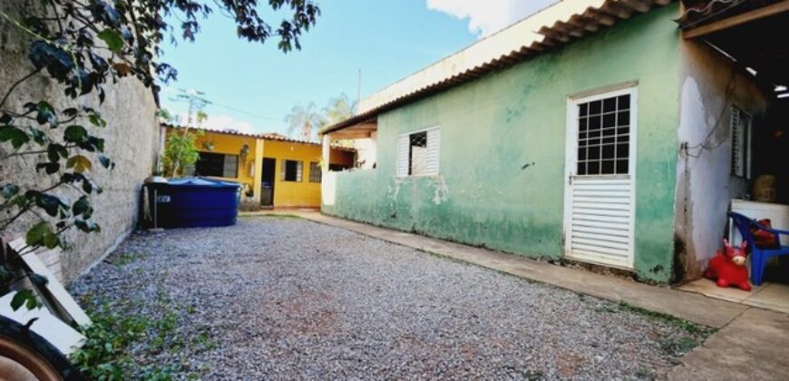 2 Casas no mesmo lote na Qd. 16 do São José – Aceita Troca