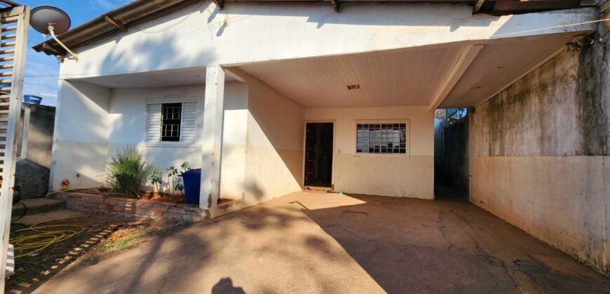 Casa com 2 Quartos, sendo 1 suíte, piso Porcelanato, Perto da Escola Master no Bairro Morro da Cruz, em São Sebastião.