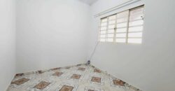 Excelente Casa com 3 Quartos, Suíte, Lindo Jardim no Condomínio Quintas dos Ipês, Jardim Botânico/DF.