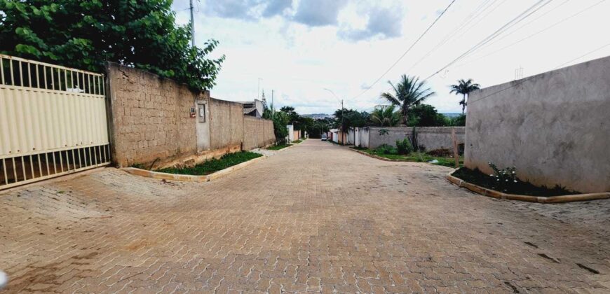 Excelente Sobrado em Condomínio Fechado Jardim da Serra, Jardim Botânico de Brasília/DF., Aceito Troca menor valor