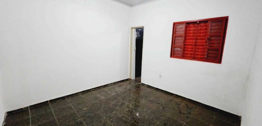 Excelente Casa com 3 Quartos, Forrada, no Bairro Residencial Vitória, com Fácil Acesso, em São Sebastião/DF