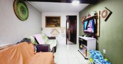 Excelente Casa com 4 Quartos de Esquina, Lote com 380 metros, Bairro São José