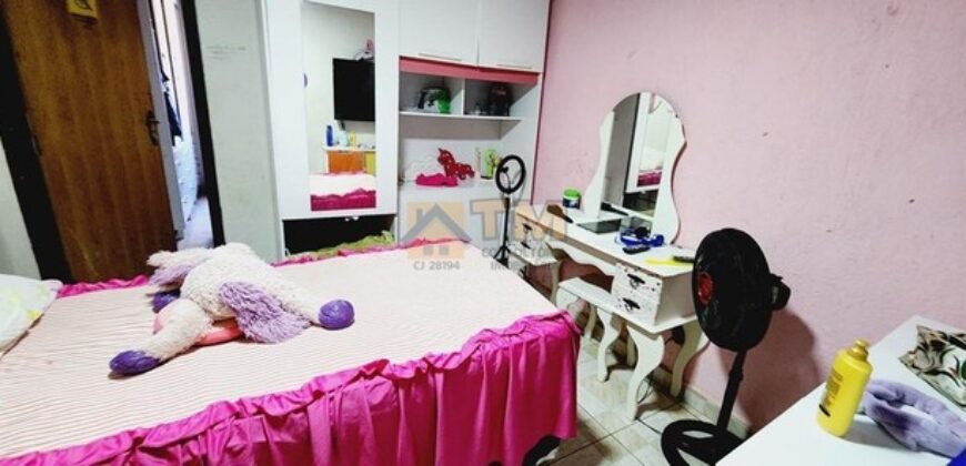 Excelente Casa com 4 Quartos de Esquina, Lote com 380 metros, Bairro São José