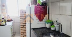 EXCELENTE APARTAMENTO COM 2 QUARTOS, TODO REFORMADO, DE CANTO, COM VISTA LIVRE, ANDAR ALTO, EM SAMAMBAIA, BRASILIA/DF.