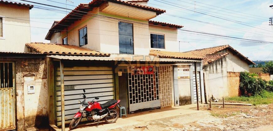 EXCELENTE SOBRADO, COM 3 QUARTOS, BAIRRO ITAIPU 83, EM SÃO SEBASTIÃO/DF.