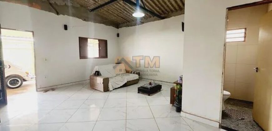 Excelente Casa, com 3 Quartos, Bairro Morro da Cruz, Perto da caixa d’água, em São Sebastião/DF