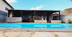 Excelente Casa, com 2 Quartos, Piscina, Lote Vazado com 490 metros, Bairro Itaipu, São Sebastião/DF.