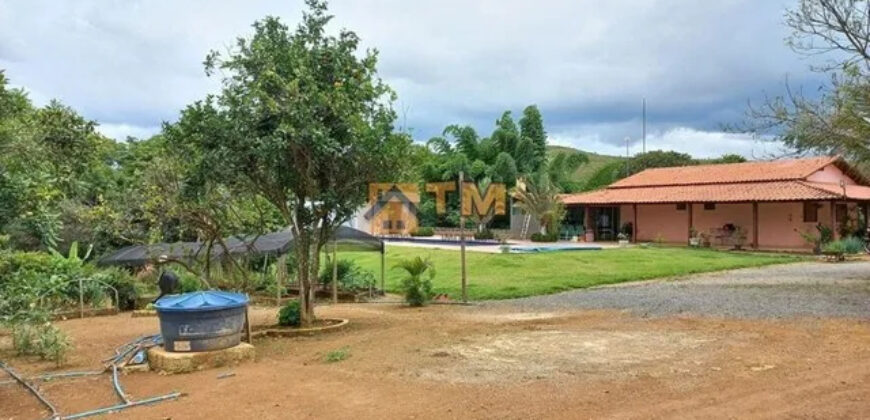 Maravilhosa Chácara com 2 hectares, com córrego, Piscina, Bem Localizada, no Bairro Capão Cumprido em São Sebastião/DF. – Aceita imóvel em São Sebastião.