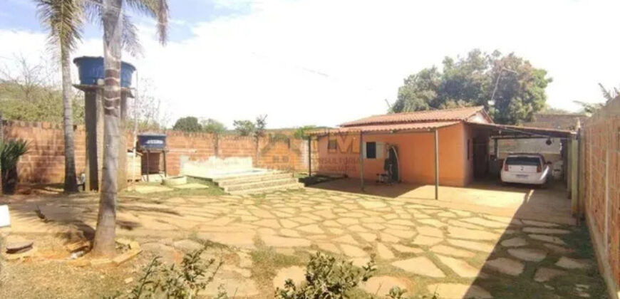 CASA EM CONDOMÍNIO FECHADO. RESIDENCIAL MORRO DA CRUZ EM SAO SEBASTIÃO DF.