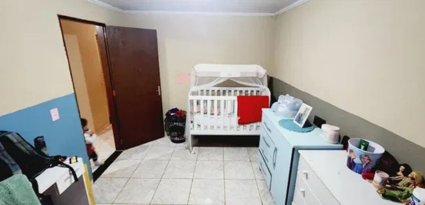 Casa no Bairro São Francisco, 2 no Mesmo Lote