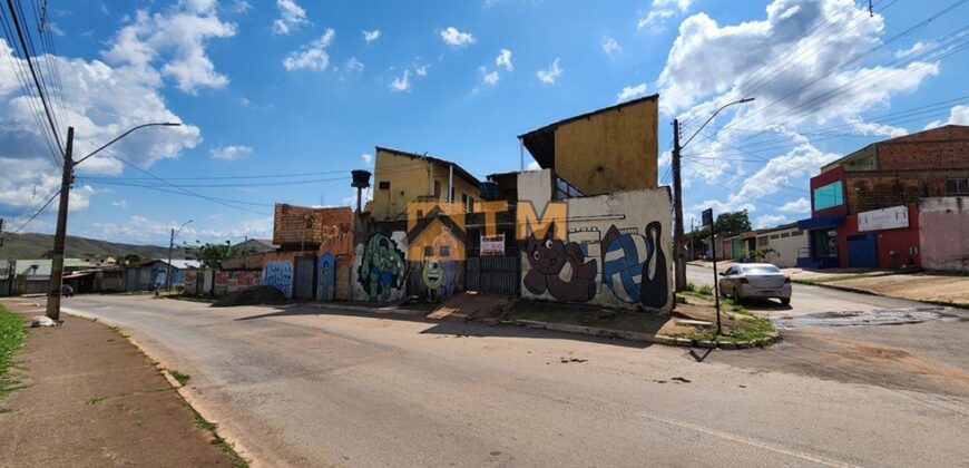 Excelente Imóvel para Investimento, de esquina Bem Localizado, Quadra 23 do Residencial do Bosque, em São Sebastião/DF.