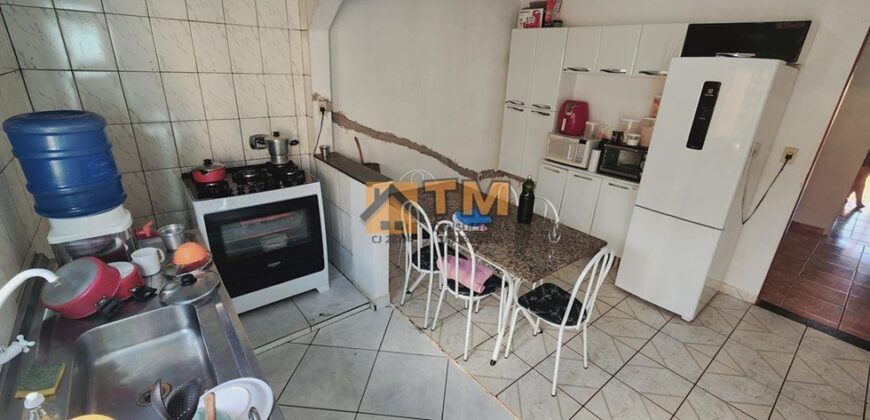 Excelente Casa, com 3 Qtos, Lotão de 250 metros, bem Localizada, Bairro Vila Nova, em São Sebastião/DF.