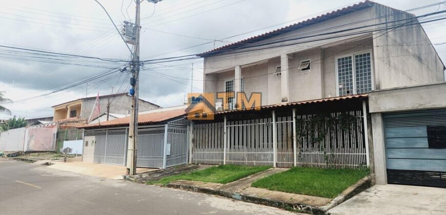 EXCELENTE SOBRADO, COM 5 QUARTOS, SUITES, BEM LOCALIZADO, NA QUADRA 102 DO BAIRRO RESIDENCIAL OESTE, EM SÃO SEBASTIÃO/DF. – ACEITA IMÓVEL DE MENOR VALOR