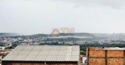 Excelente Casa, com 2 Qtos, Suíte, Estrutura para mais um pavimento, Bem Localizado, Quadra 307, do Bairro Residencial Oeste, em São Sebastião/DF.