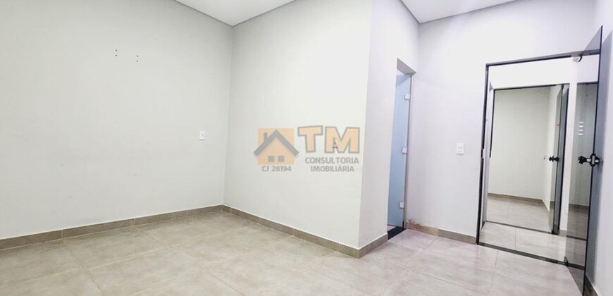 Excelente Casa, com 2 Qtos, Suíte, Estrutura para mais um pavimento, Bem Localizado, Quadra 307, do Bairro Residencial Oeste, em São Sebastião/DF.