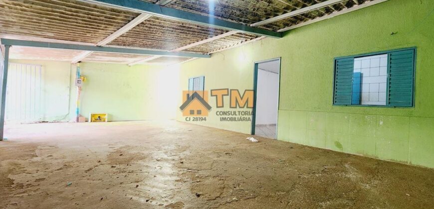 CASA COM 3 QTOS, COM ESPAÇO AMPLO NO FUNDO DO LOTE, NO BAIRRO VILA NOVA, EM SÃO SEBASTIÃO/DF.