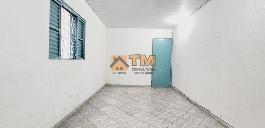 CASA COM 3 QTOS, COM ESPAÇO AMPLO NO FUNDO DO LOTE, NO BAIRRO VILA NOVA, EM SÃO SEBASTIÃO/DF.