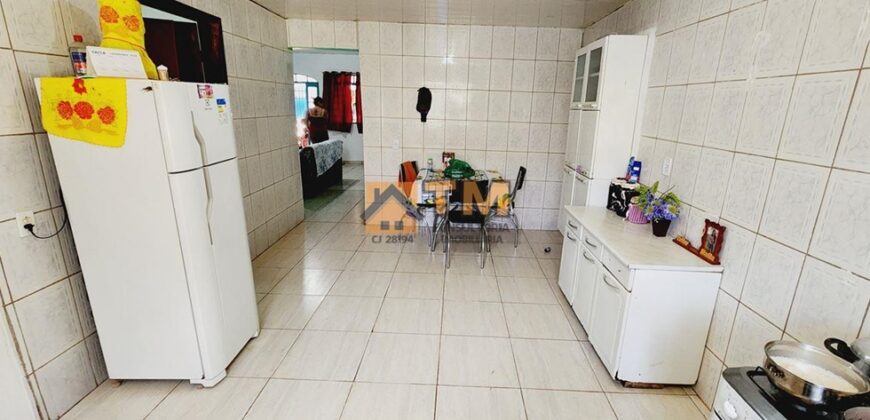 MARAVILHOSA CASA COM 2 QTOS, SUITE, MAIS UMA KIT NO FUNDO DO LOTE, NO BAIRRO VILA NOVA, EM SÃO SEBASTIÃO/DF.