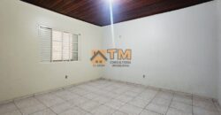 CASA BEM LOCALIZADA COM 3 QTOS, SENDO UMA SUITE, NO BAIRRO SÃO JOSÉ EM SÃO SEBASTIÃO/DF.