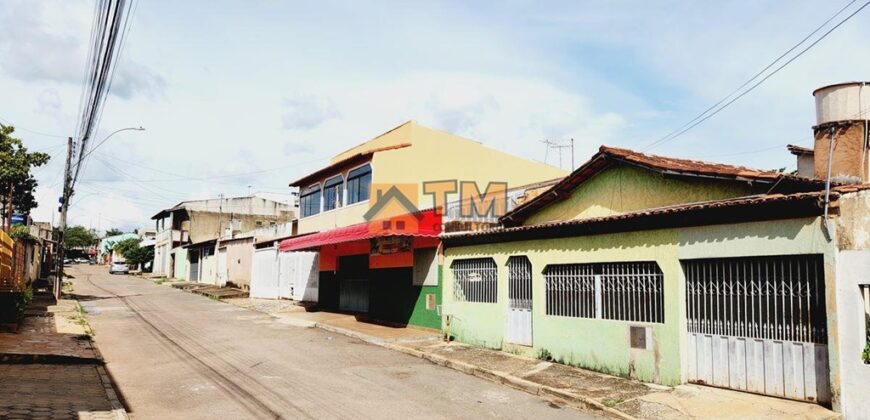 INVESTIR OU MORAR, CASA COM 3 QTOS, MAIS UM SOBRADO NOS FUNDOS, BEM LOCALIZADOS, QD. 34, DO BAIRRO SÃO JOSÉ, EM SÃO SEBASTIÃO/DF.