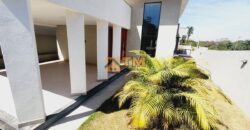 CASA ALTO PADRÃO, FINO ACABAMENTO, CONDOMINIO AVALON, NO JARDIM BOTANICO DE BRASILIA