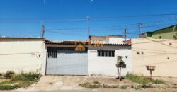 EXCELENTE CASA COM 3 QUARTOS, EM UMA DAS MELHORES QUADRAS DE SÃO SEBASTIÃO, QUADRA 205, BAIRRO RESIDENCIAL OESTE.