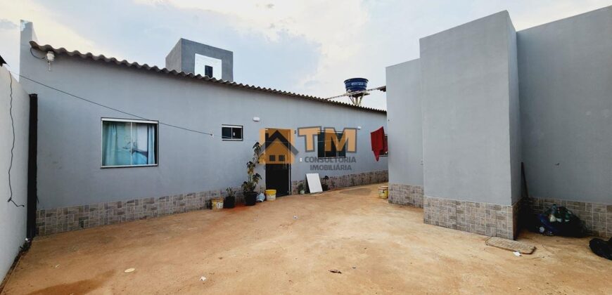 Imóvel de Qualidade para Investir, Ter uma Renda, Morar também, São 4 Casa com fino acabamento, localizada B. Morro da Cruz, São Sebastião/DF. pega apenas 400 metros de estrada de chão.