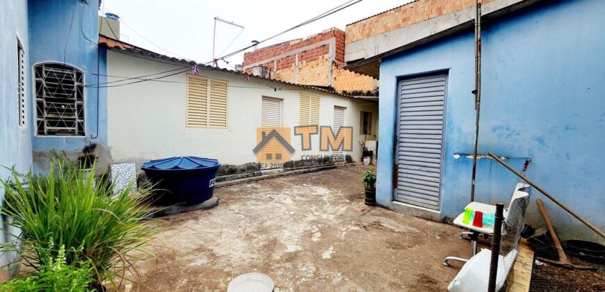 EXCELENTE CASA COM 3 QTOS, NA QUADRA 203 DO BAIRRO RESIDENCIAL OESTE, EM SÃO SEBASTIÃO/DF.