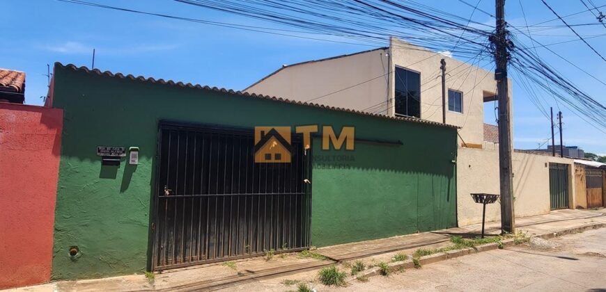 CASA NA RUA 50 DO BAIRRO VILA NOVA, ABAIXO O MERCADO UNIÃO, EM SÃO SEBASTIÃO