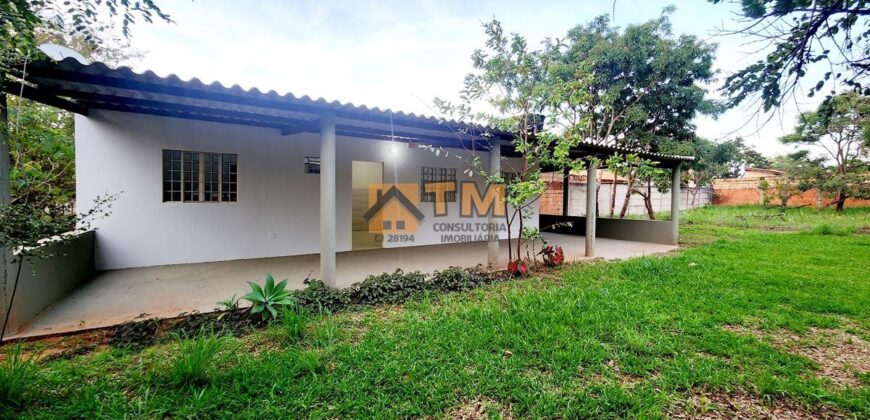 CASA COM 1 QUARTO, LOTÃO 800 METROS, CONDOMINIO SÃO FRANCISCO II, NO JARDIM BOTANICO DE BRASÍLIA.