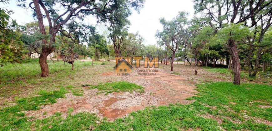 CASA COM 1 QUARTO, LOTÃO 800 METROS, CONDOMINIO SÃO FRANCISCO II, NO JARDIM BOTANICO DE BRASÍLIA.