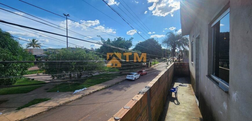 SOBRADO COM 4 QUARTOS, NO BAIRRO RESIDENCIAL DO BOSQUE, DE FRENTE A PRAÇA, EM SÃO SEBASTIÃO/DF.