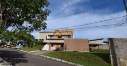 EXCELENTE SOBRADO, DE ESQUINA, COM UMA BELISSIMA VISTA PANORAMICA, PERTO DA PORTARIA, NO CONDOMINIO OURO VERMELHO II, NO JARDIM BOTANICO DE BRASILIA!